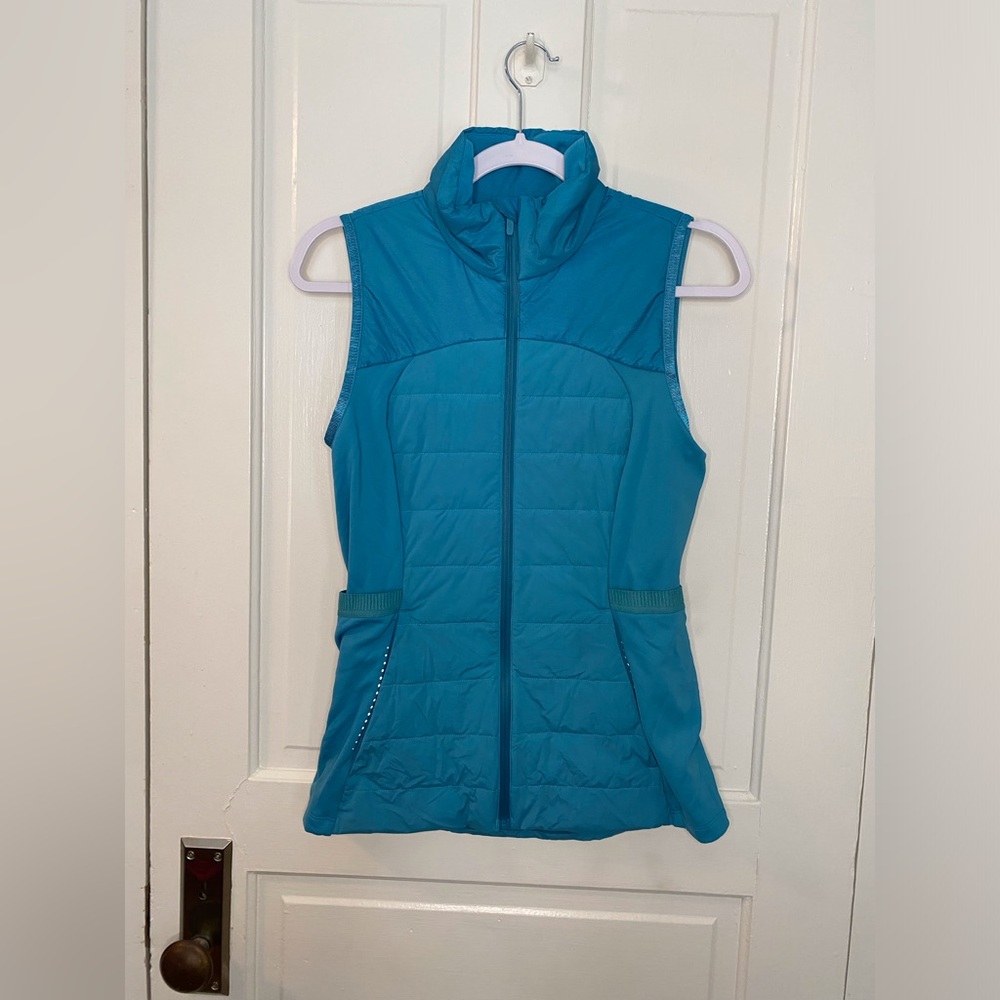 1229. Lululemon Down For It All Vest